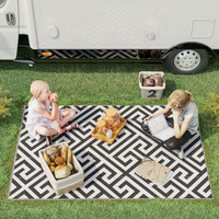 Outsunny 121 x 182 cm Outdoor Rug Reversible Mat, Black & White - Portable RV Camping Mat for Garden Deck Picnic Indoor