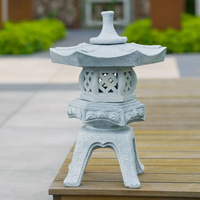 Ubbink Garden Lantern Acqua Arte ROKKAKU YUKIMI – Classic Japanese Garden Sculpture with Snow-Repellent Roof