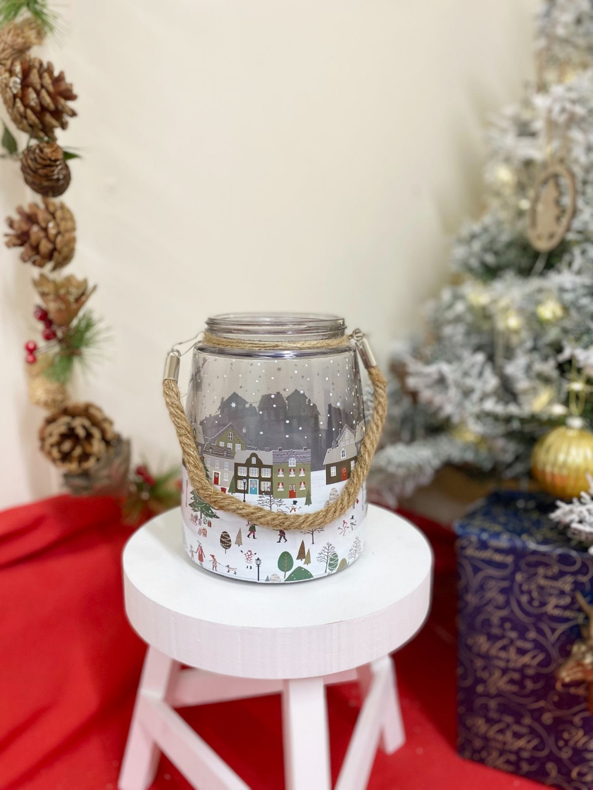 Christmas Market Lantern White - Beautifully Adorned Glass Lantern