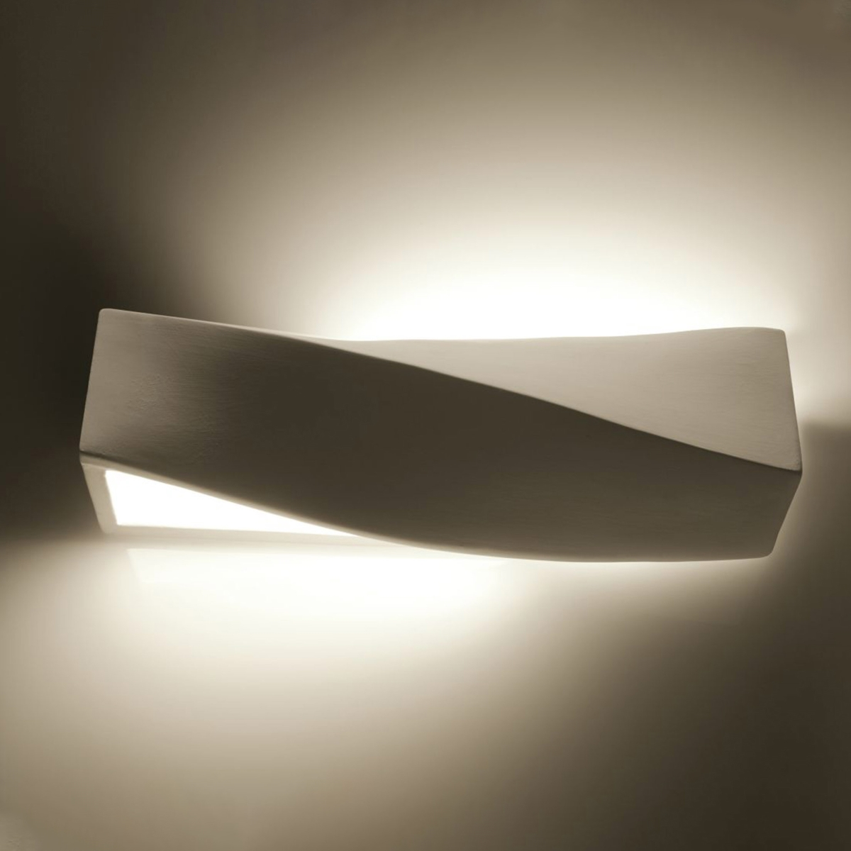 Wall Lamp Ceramic SIGMA - Stylish Lighting for Any Interior