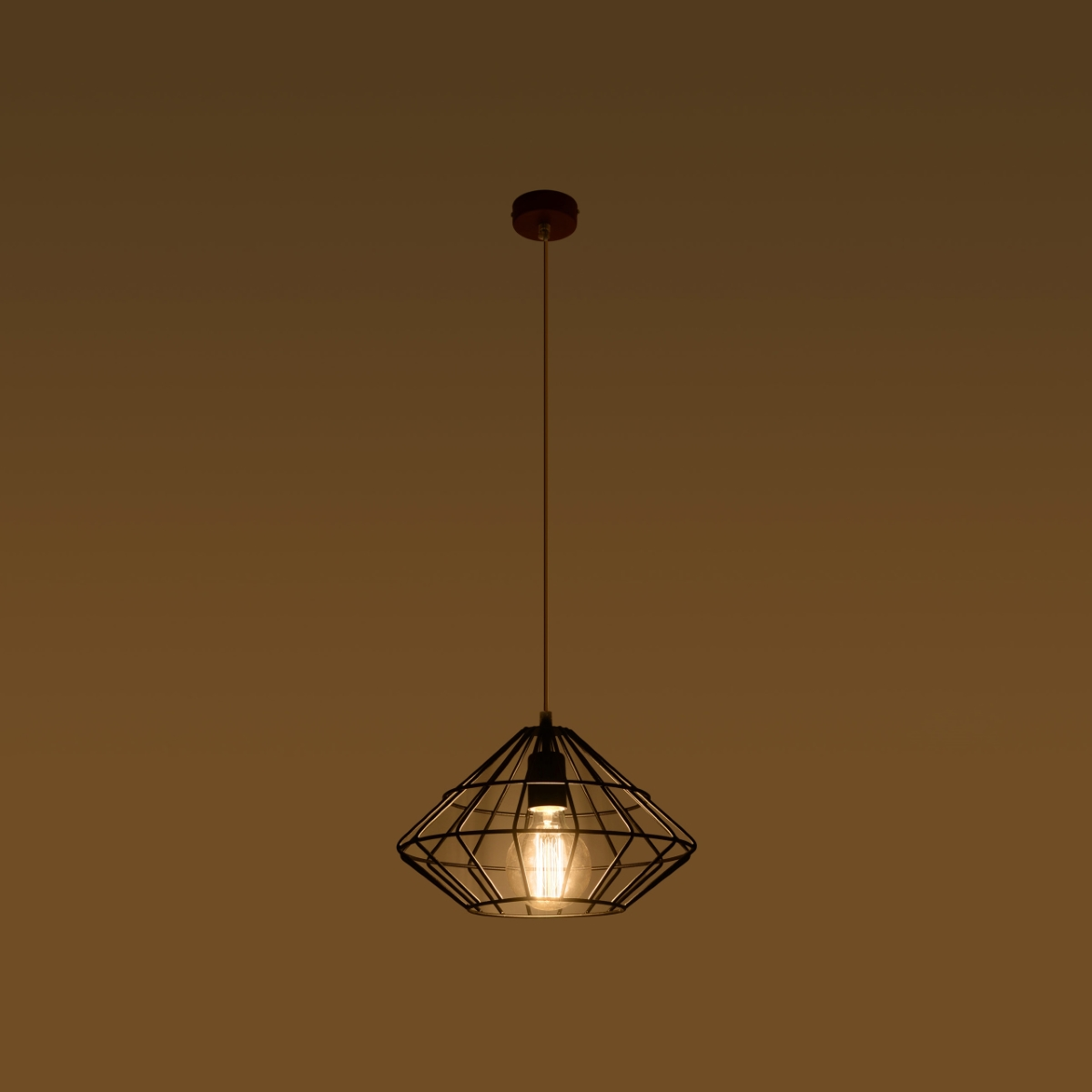 Pendant Lamp UMBERTO Black - Industrial Minimalism meets Classic Design