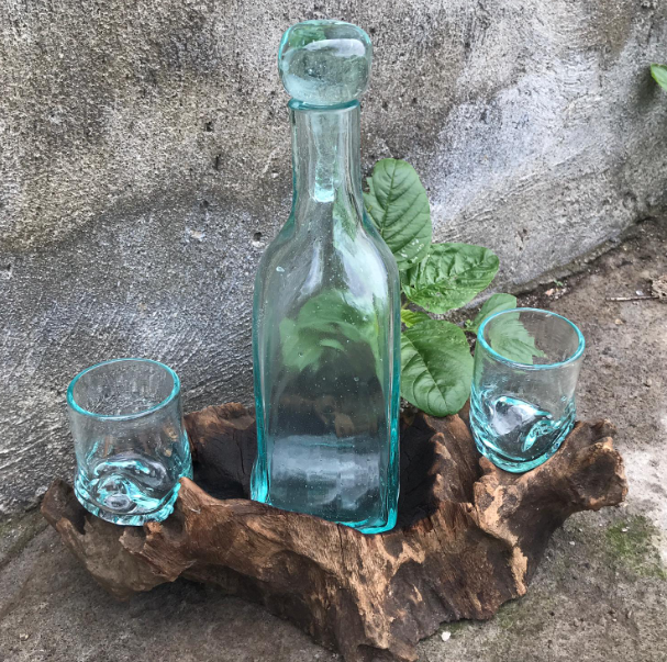 Handmade Molten Glass on Wood Whisky Set - Natural and Chic