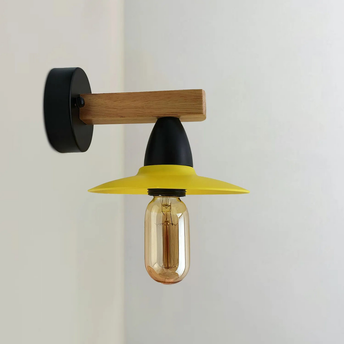 Vintage Lamp Retro Wall Light in Yellow | Charming Style | Dimmable | 36-Month Warranty