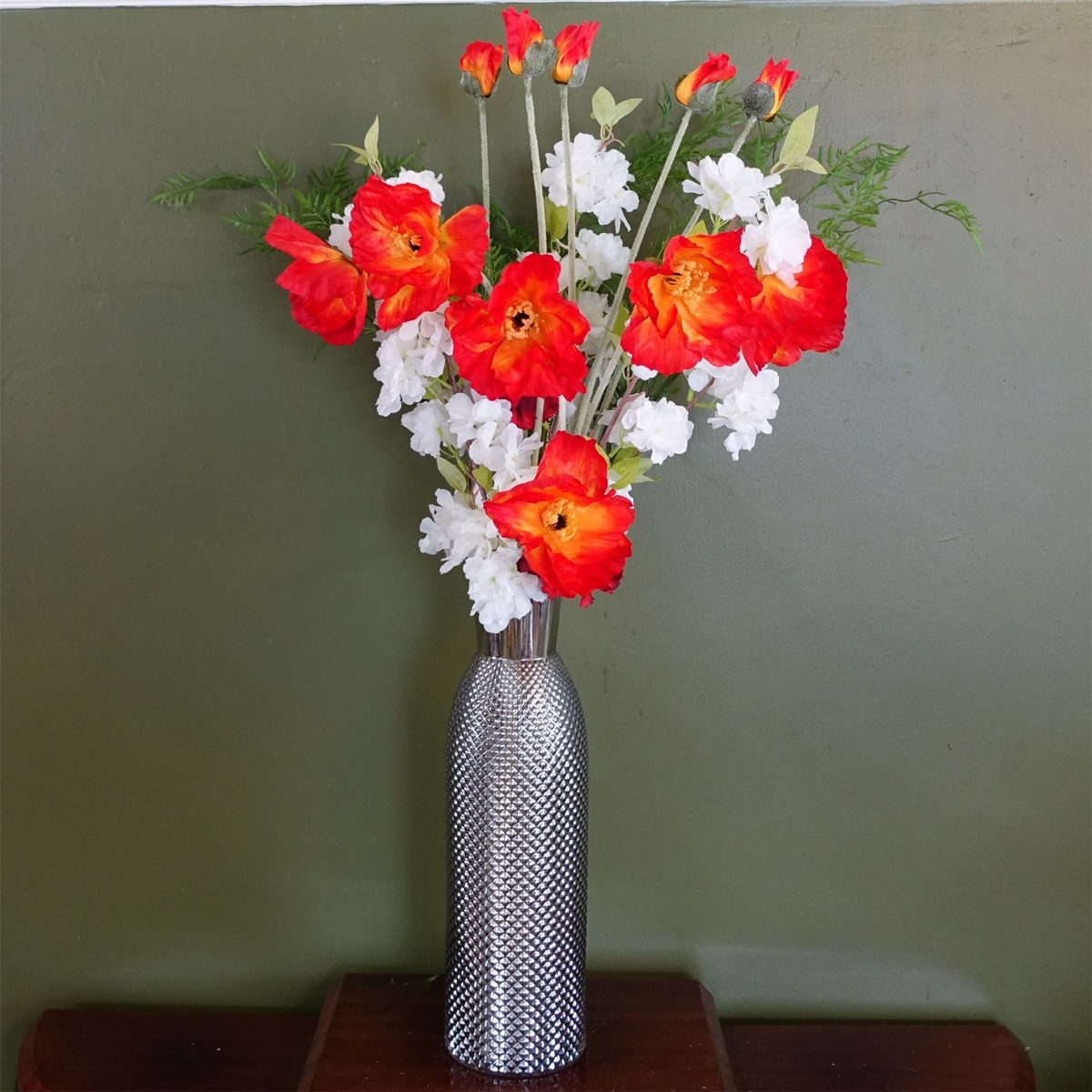 Leaf 100cm Poppy and White Blossom Arrangement Glass Vase - Stunning Artificial Flower Display