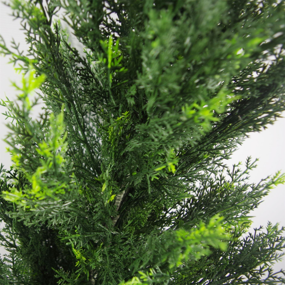 Artificial Cedar Tree – Realistic Outdoor Foliage | Leaf Design UK